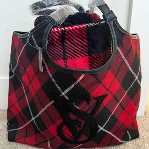 NWT. Beautiful Christmas bundle. Victoria’s Secret plaid bag and soft blanket.